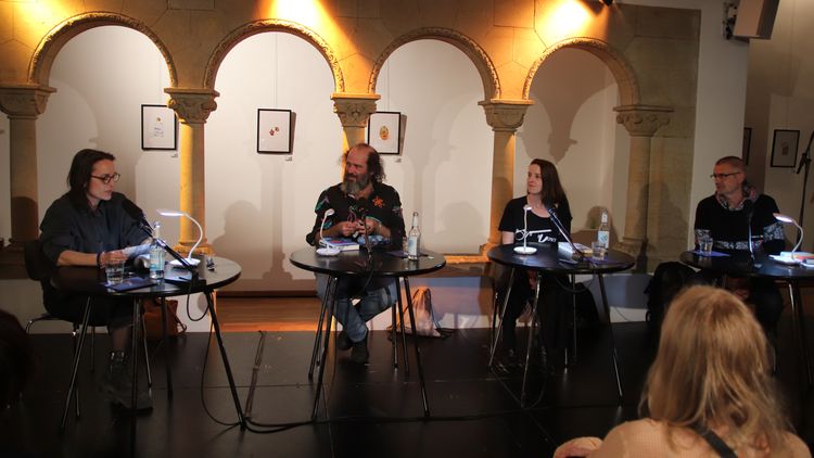 v.l.n.r.: Katharina Teutsch, Tomer Gardi, Helene Hegemann und Tim Staffel © LCB v.l.n.r.: Katharina Teutsch, Tomer Gardi, Helene Hegemann und Tim Staffel © LCB