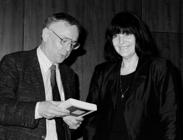 Friederike Mayröcker und Ulrich Ott in Marbach, 17.05.1989 © Mathias Michaelis / DLA Marbach