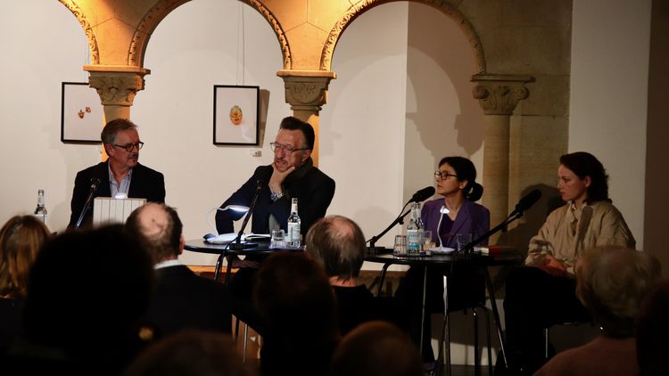 v.l.n.r.: Susan Bernofsky, Reto Sorg, Lukas Bärfuss, Ayşe Polat, Devrim Lingnau © LCB v.l.n.r.: Susan Bernofsky, Reto Sorg, Lukas Bärfuss, Ayşe Polat, Devrim Lingnau © LCB