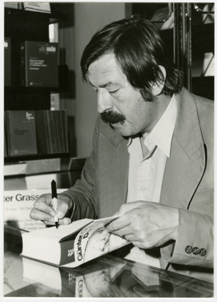 Günter Grass in Hoser's Buchhandlung, Stuttgart, 14.06.1980 © Hans-Joachim Heyer