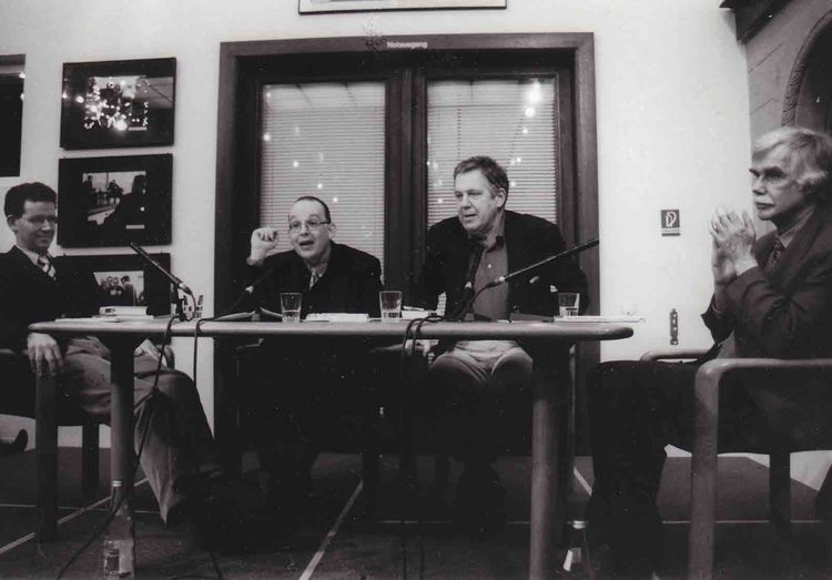 Studio LCB im April 1997, v.l.n.r. Gustav Seibt, Denis Scheck, Robert Gernhardt, F. W. Bernstein © Renate von Mangoldt