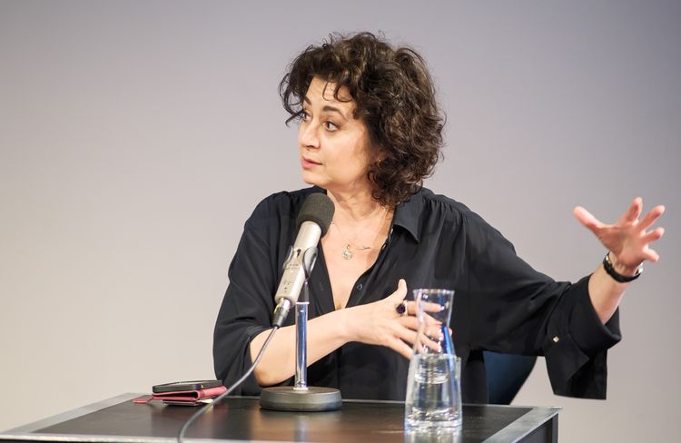 Ece Temelkuran © Sebastian Wenzel Ece Temelkuran © Sebastian Wenzel