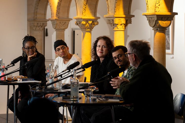 v.l.n.r.: Sharon Dodua Otoo, Lewis Otoo, Catherine Johnson, Tyrell Otoo, Hans Jürgen Balmes © Tobias Bohm v.l.n.r.: Sharon Dodua Otoo, Lewis Otoo, Catherine Johnson, Tyrell Otoo, Hans Jürgen Balmes © Tobias Bohm